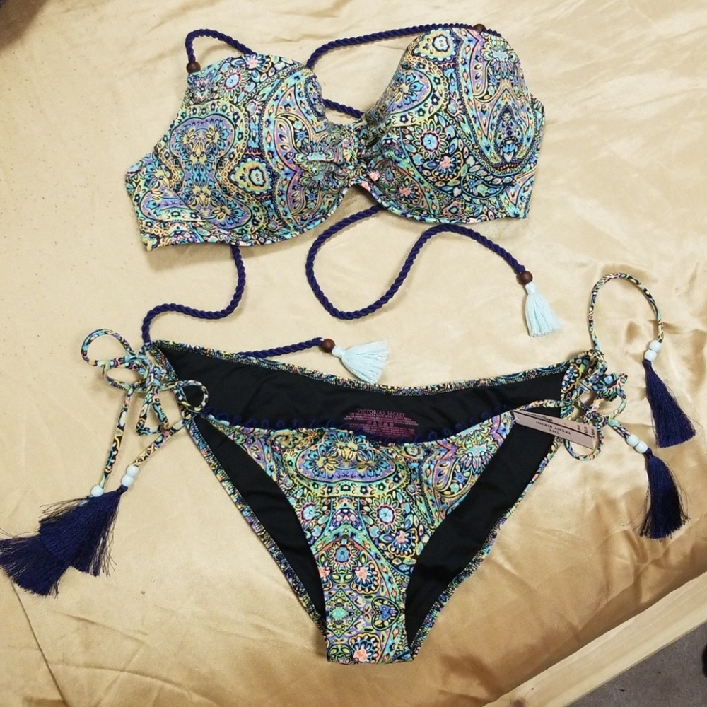Victoria's Secret Bikini top